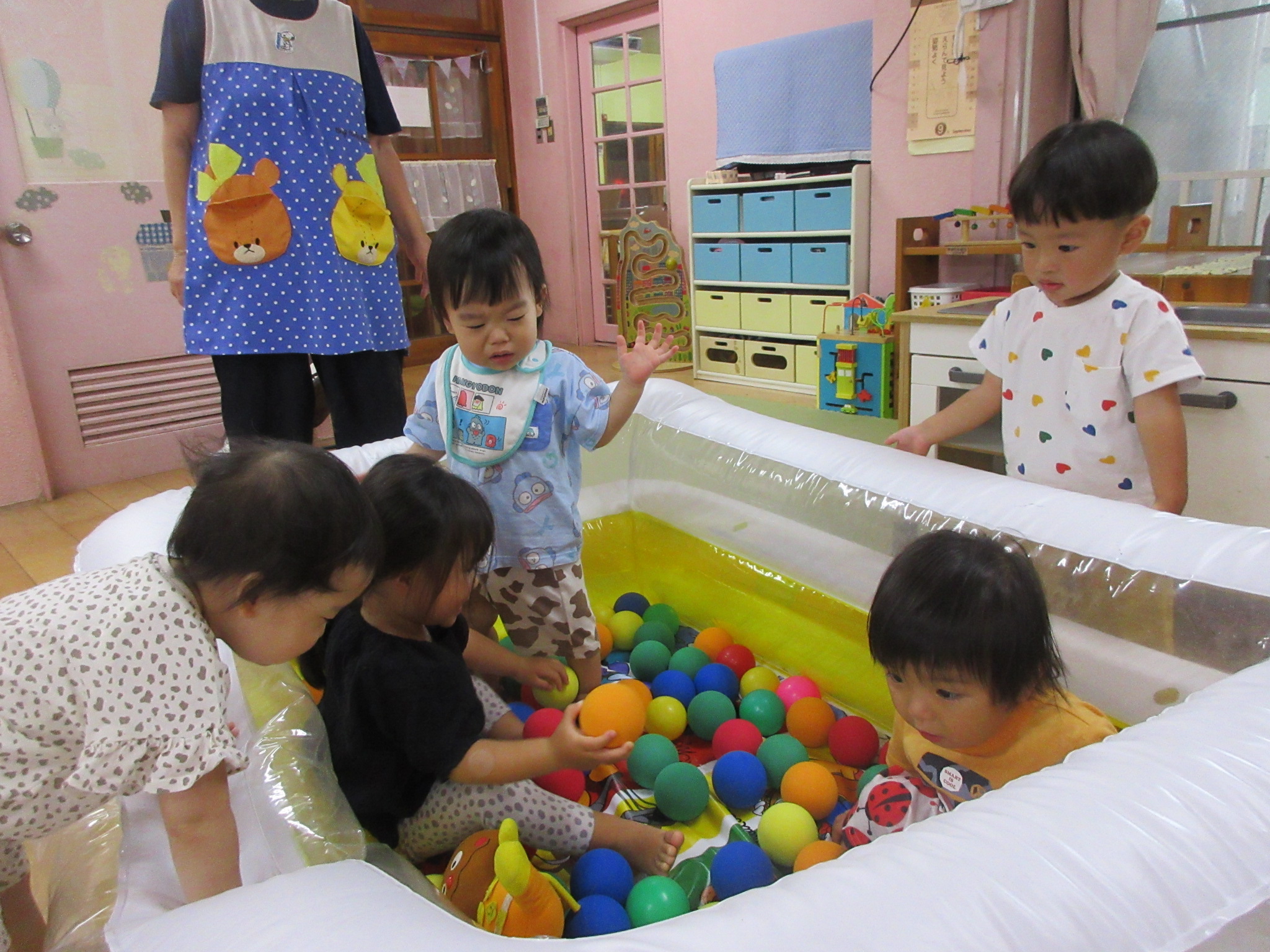たのしぃ！！！！！！（うさぎ０歳児、１歳児）