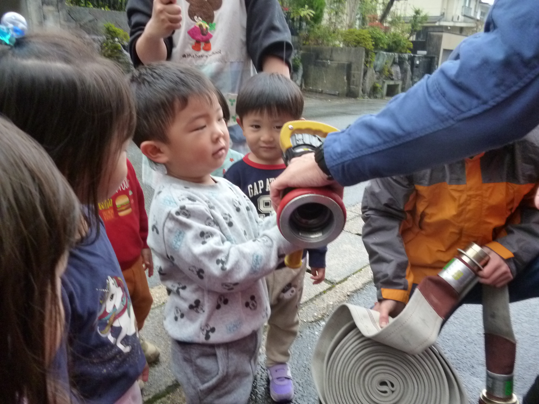 カッコイイ！（きりん、2歳児）