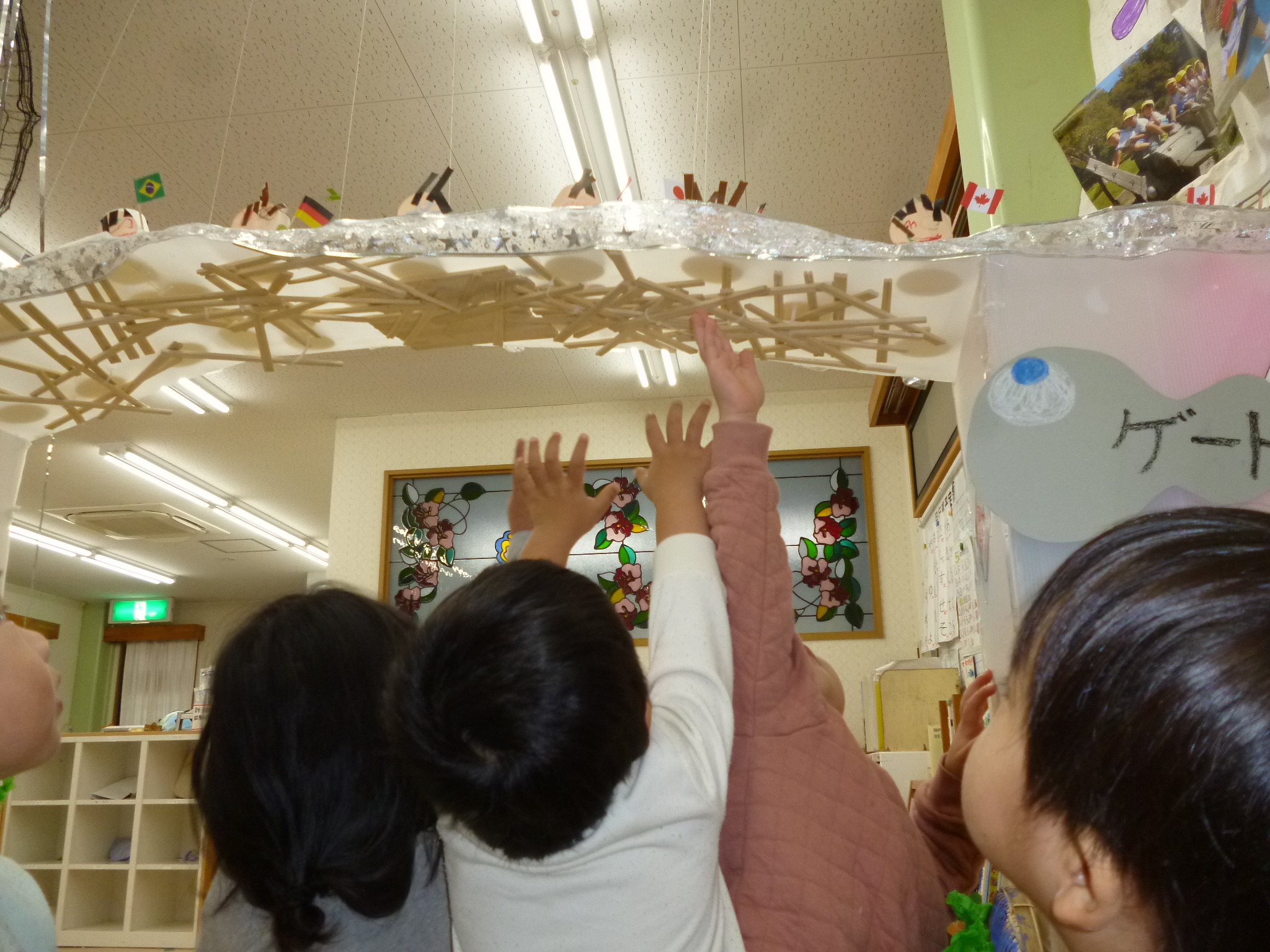 頑張って作ったよね（きりん、2歳児）