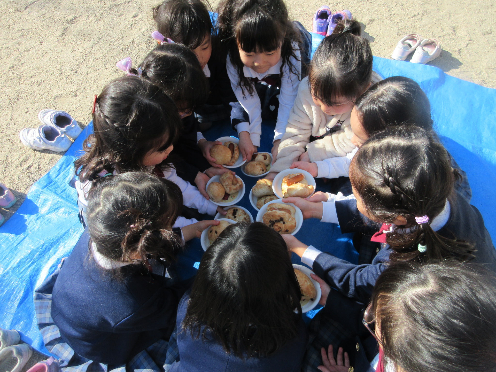 ん～デリシャス✨（さくら、４歳児）