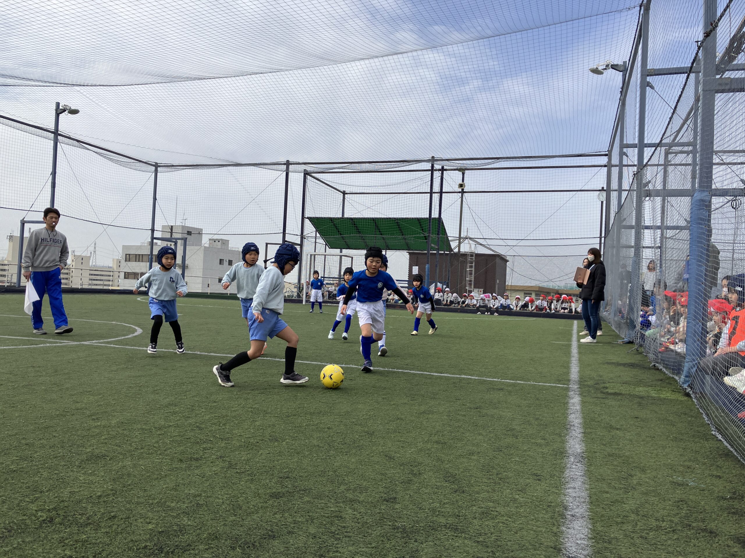 最後まで力強くボールを追いかけよう⚽(ゆり組：５歳児)