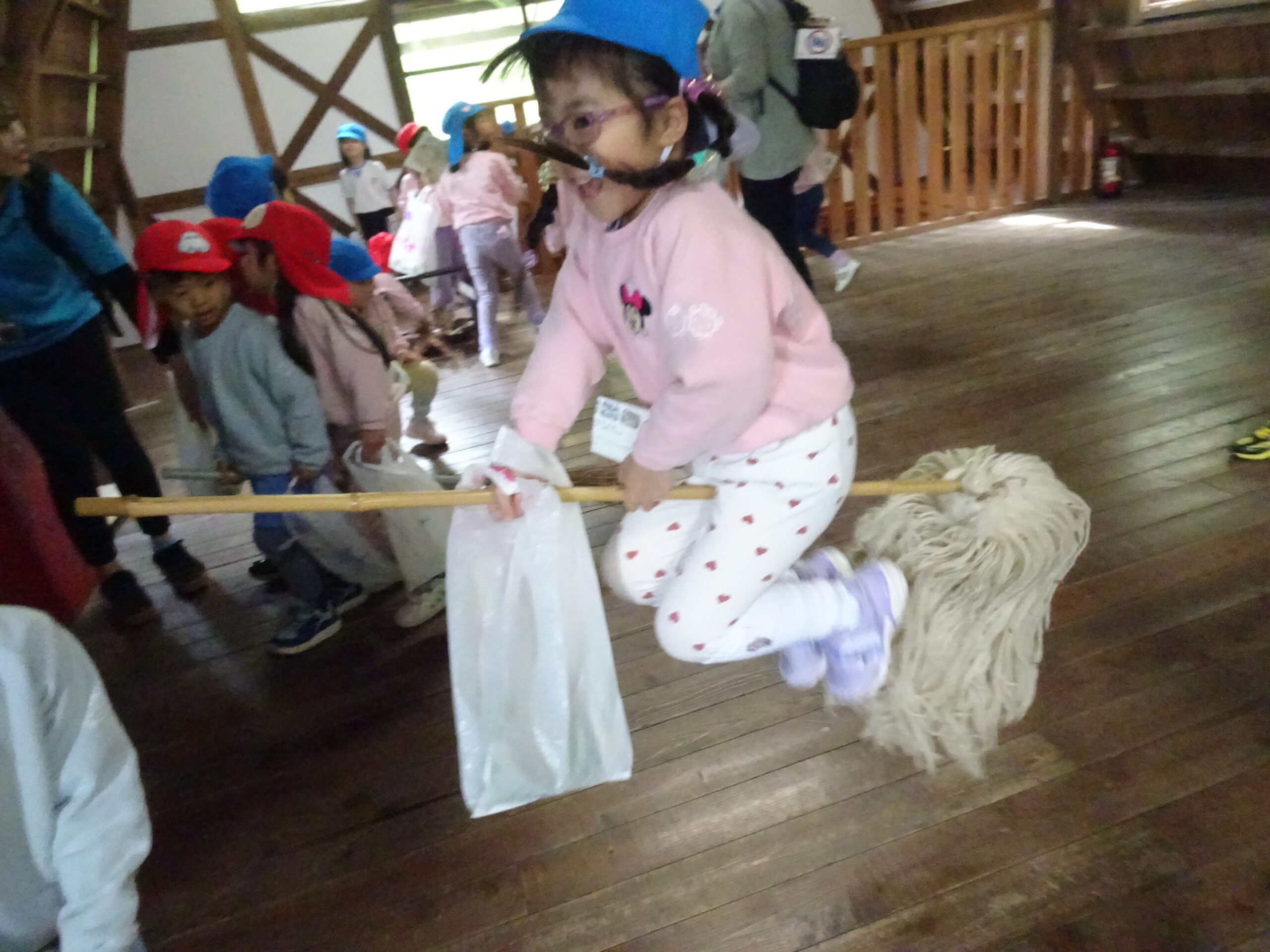 魔女さん、今度は会おうね（ゆり、５歳児）