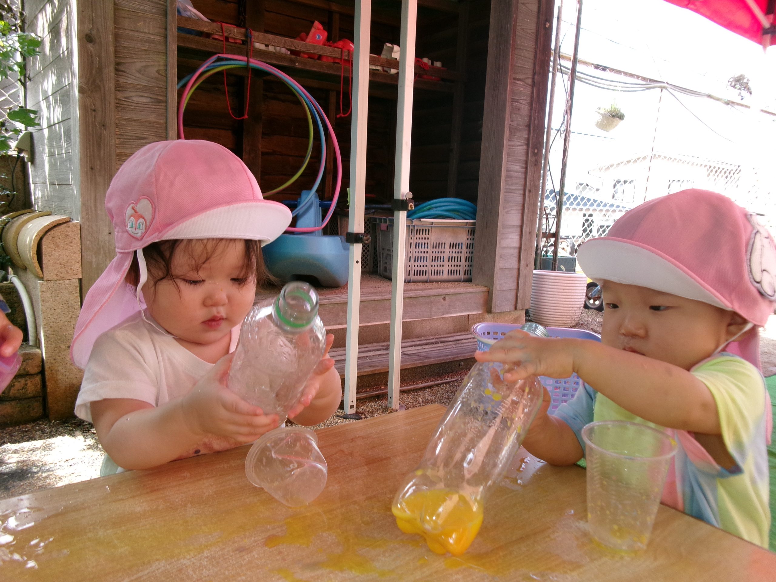 お水ぴちゃぴちゃ（うさぎ０歳児、１歳児）